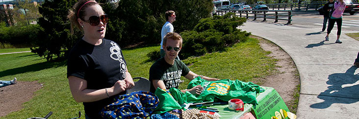 MSU Students selling merchandise to raise money