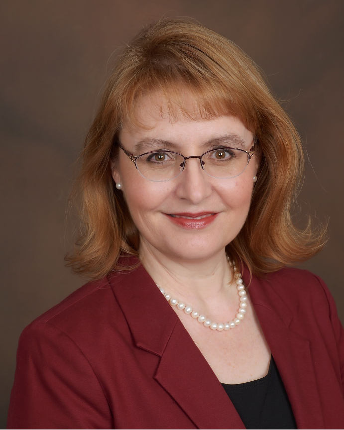 Headshot of Lynn Frostman