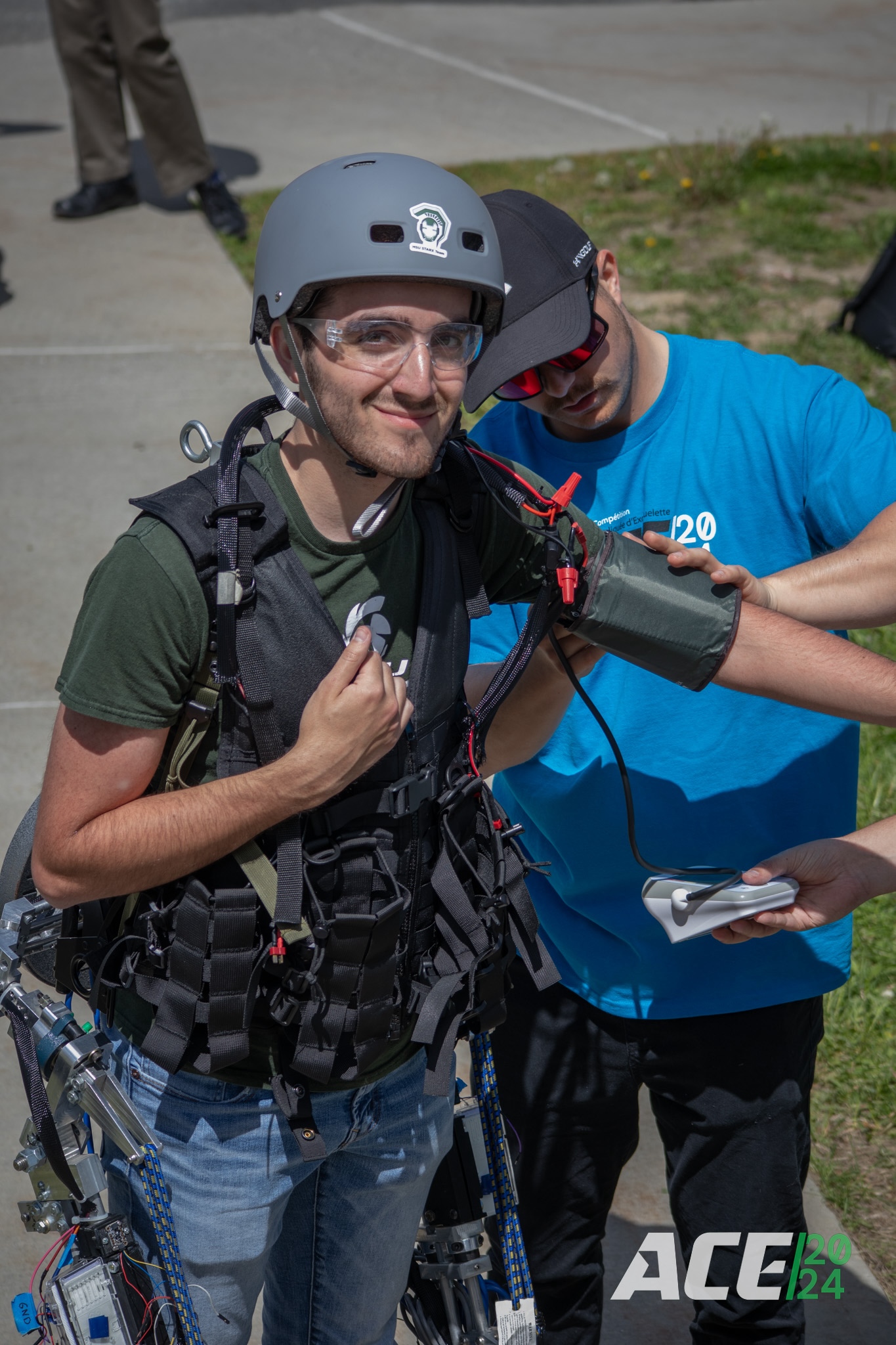 MSU StarX exoskeleton suit in action at the Applied Collegiate Exoskeleton (ACE) competition. (Photo credit: ACE)