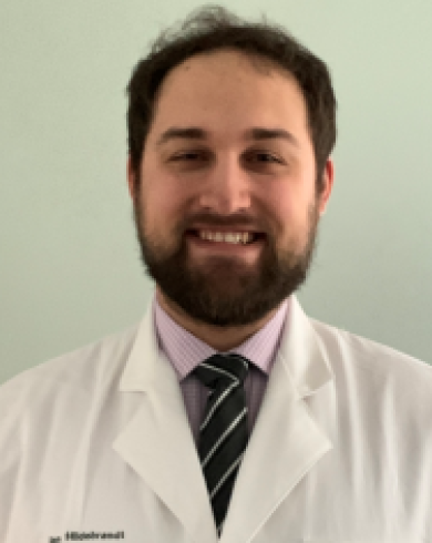 Professional Headshot of Ian Hildebrandt